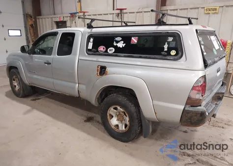 2006 Toyota Tacoma Base V6 z USA, uszkodzony, nr VIN 5TEUU42N96Z148002